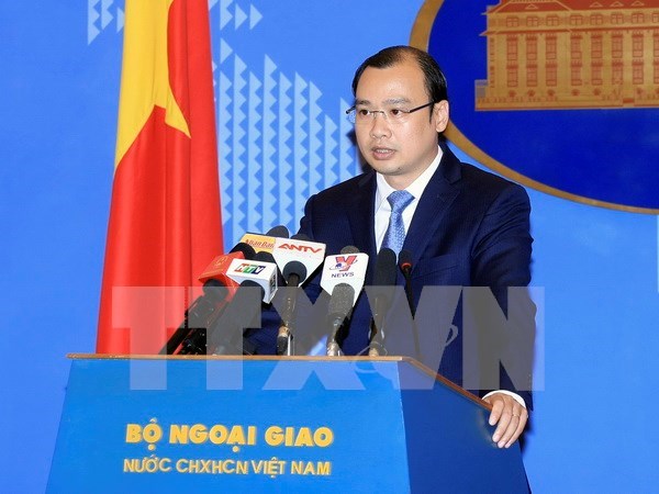 Spokesperson clears up citizen protection issues hinh anh 1