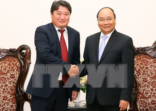 Prime Minister bids farewell to Mongolian ambassador hinh anh 1