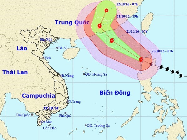 Typhoon Haima enters East Sea hinh anh 1
