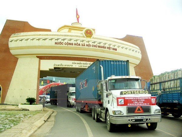 Vietnam, China enhance land border gate management hinh anh 1