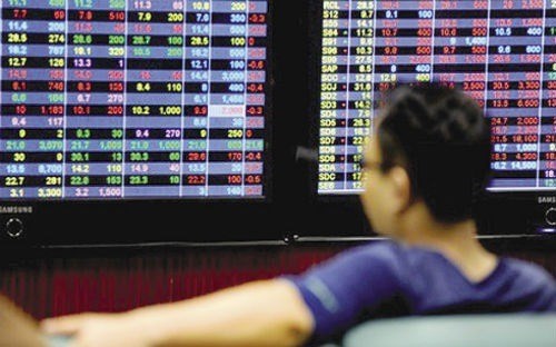 Vietnam stocks decline for a fourth day hinh anh 1