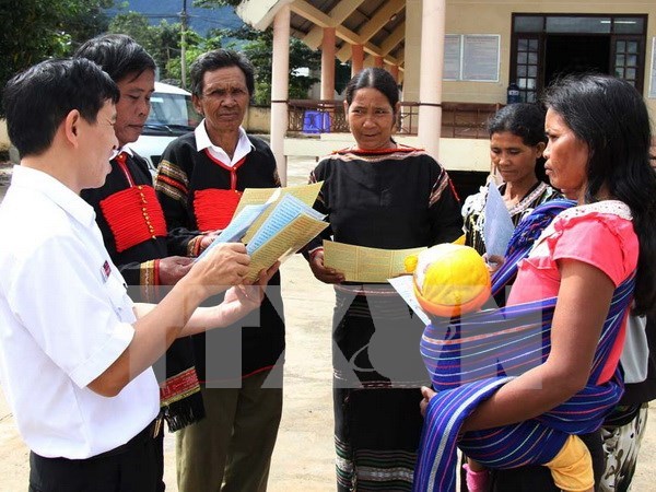 Dissemination work in ethnic areas promoted hinh anh 1