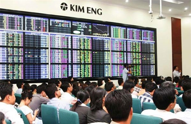 Vietnam shares volatile, investors cautious hinh anh 1