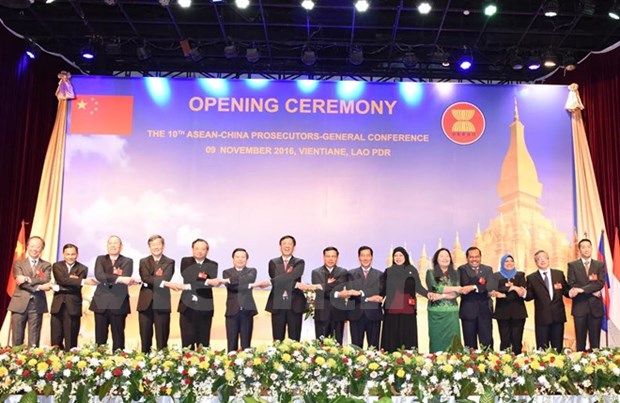 ASEAN, China set to fight against trans-national crimes hinh anh 1