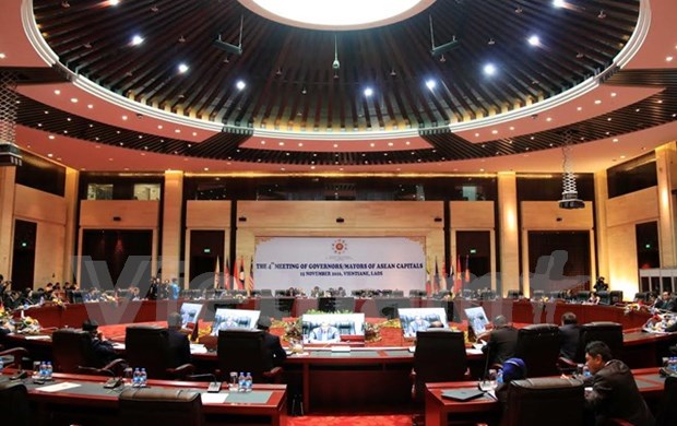 ASEAN capital cities’ leaders gather in Laos hinh anh 1