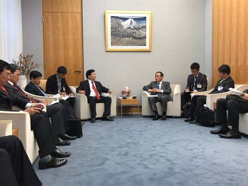 Vietnam, Japan agree to intensify political trust hinh anh 1