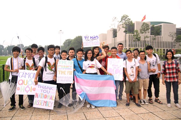 Vietnam and LGBT rights: Making strides hinh anh 2