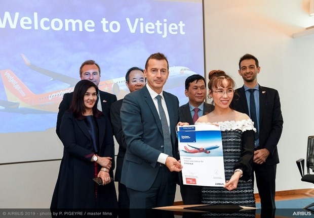 Low-cost Vietjet places order for 20 Airbus A321XLR aircraft hinh anh 1