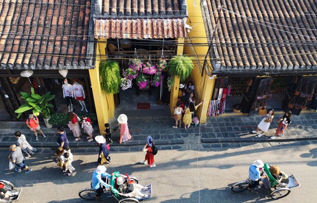 Hoi An ancient streets: top destination facing overload risk ​ hinh anh 1