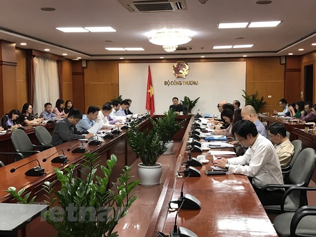 Bettering forecast work to effectively cope with COVID-19: minister hinh anh 1