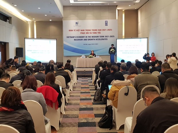 Vietnam’s GDP forecast to expand 6.72 percent in 2021 hinh anh 1
