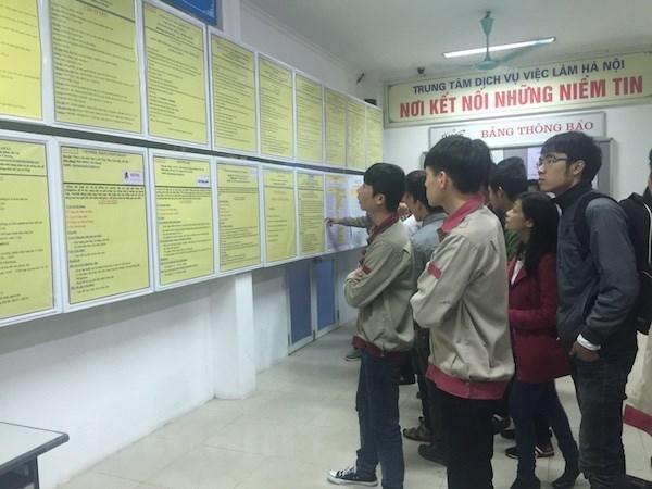 Some 9.1 million Vietnamese workers hurt by COVID-19 in Q1 hinh anh 1