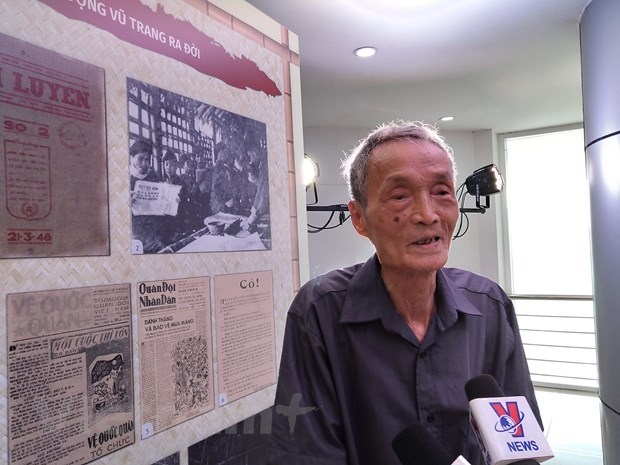 War reporters in revolutionary bases - pride of revolutionary press hinh anh 3