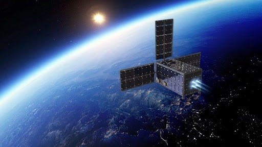 Satellite rollouts mark major steps forward for Vietnam’s aerospace industry hinh anh 1