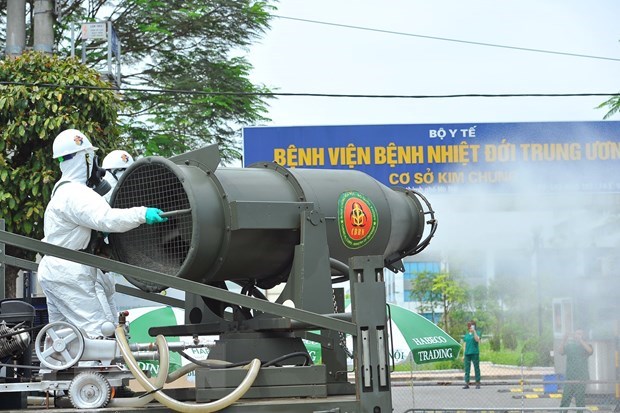 COVID-19: Vietnam on high alert as cases surge hinh anh 3