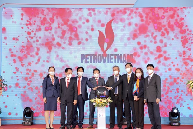PetroVietnam celebrates 60 years of traditional day hinh anh 2