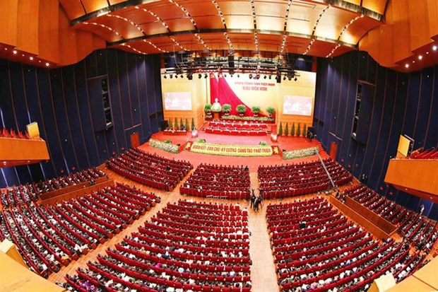 Party chief stresses importance of building more and more powerful Vietnam hinh anh 1