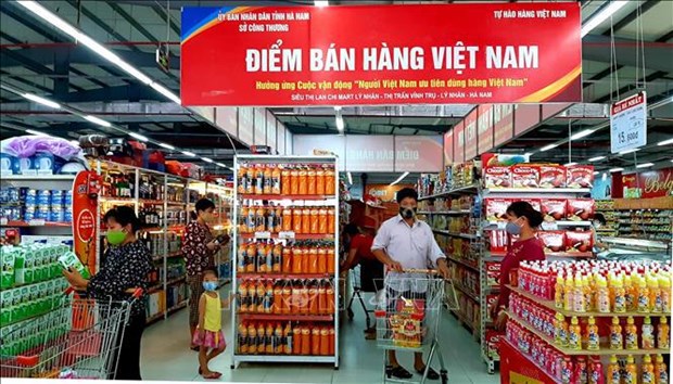 Vietnamese businesses assert positions on world's retail map hinh anh 2