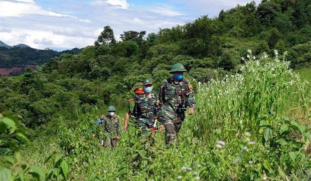 Five tasks set to boost economic growth in land border areas hinh anh 1