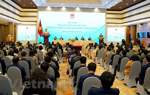 Deputy PM asks for fundamental solutions to take advantage of FTAs hinh anh 1