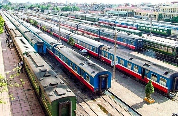 Over 20 million USD proposed to renovate northern train stations hinh anh 2