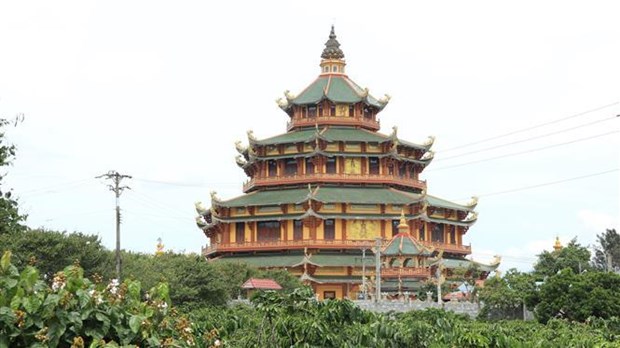 Central Highlands village boasts most pagodas in Vietnam hinh anh 1