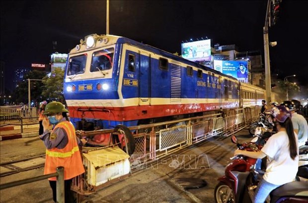 Ministry of Transport looks to revamp railway network hinh anh 2