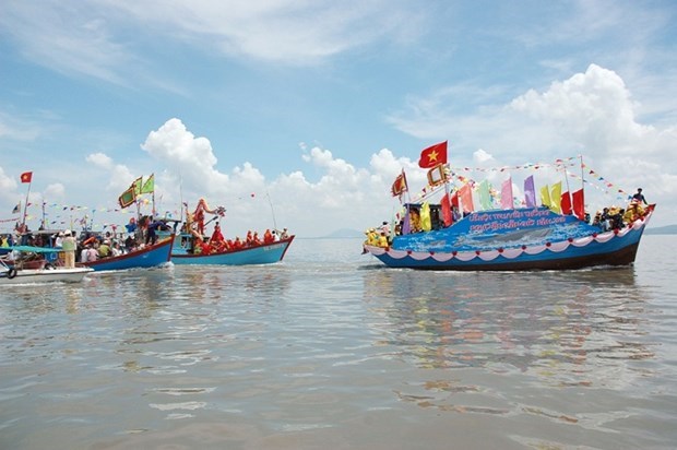 Unique Nghinh Ong Festival in Can Gio hinh anh 1