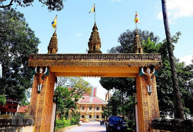 Chung Rut Pagoda, a wonder of Khmer cultural characteristics hinh anh 2