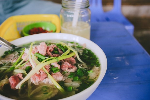 Nam Dinh beef noodle soup – a Vietnamese specialty hinh anh 1