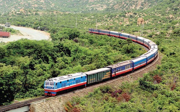 Railway sector identifies major pillars in 2023 hinh anh 1