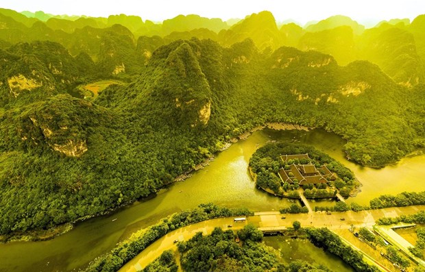 Canadian magazine recommends Ninh Binh as best place for family vacations hinh anh 1