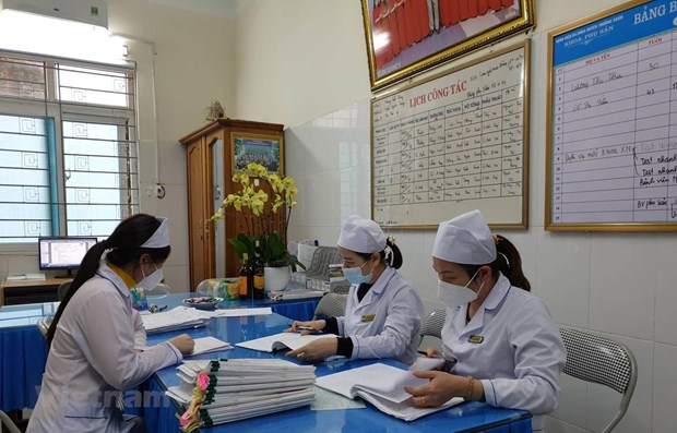 Local health stations set to be renovated hinh anh 1