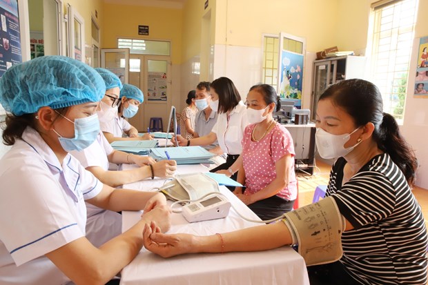 82.5% of Hanoi population receive health management services hinh anh 1
