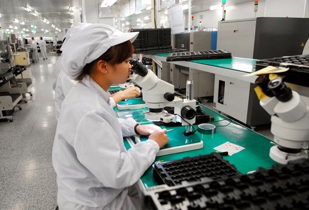 Vietnam hastens workforce training for semiconductor industry hinh anh 2