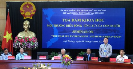 Impact on East Sea environment discussed hinh anh 1