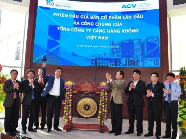 State-run airport operator raises over 49 mln USD in IPO hinh anh 1