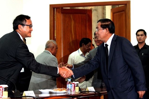 Leaders of Cambodia’s two major parties retain culture of dialogue hinh anh 1