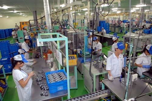 Unemployment rate increases slightly in first three months hinh anh 1