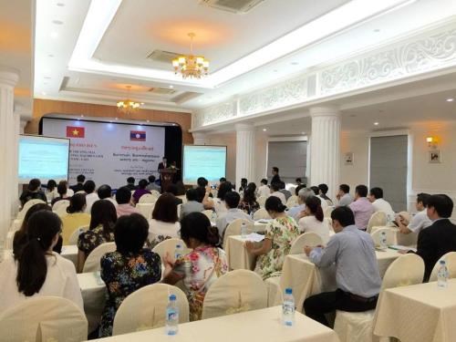 Trade agreements benefit Vietnamese, Lao businesses hinh anh 1
