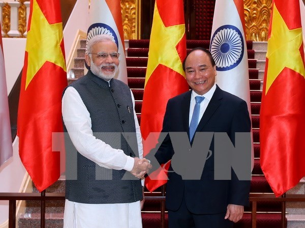 Vietnam-India ties upgraded to comprehensive strategic partnership hinh anh 1