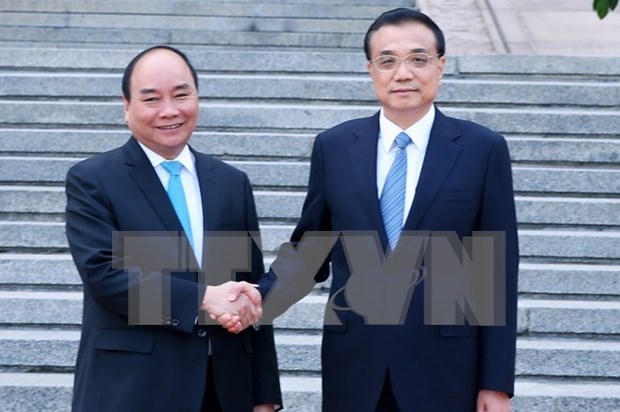Vietnam, China issue joint communique on PM’s China visit hinh anh 1