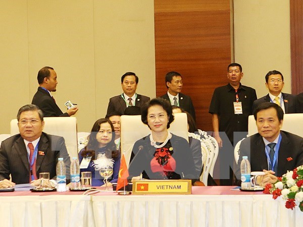 National Assembly leader attends AIPA executive committee meeting hinh anh 1