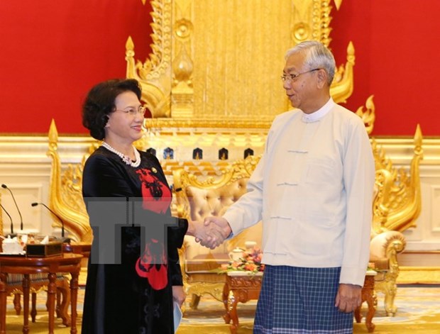 NA Chairwoman meets with Myanmar’s President hinh anh 1