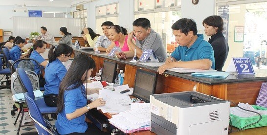 Nearly 4,000 jobs to be cut from State payroll hinh anh 1
