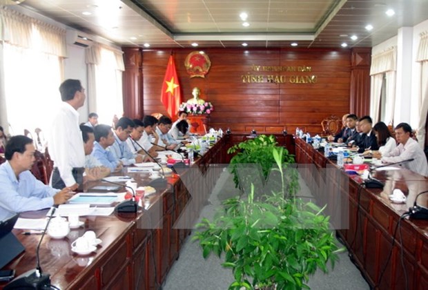 JinkoSolar seeks to build solar power plant in Hau Giang hinh anh 1
