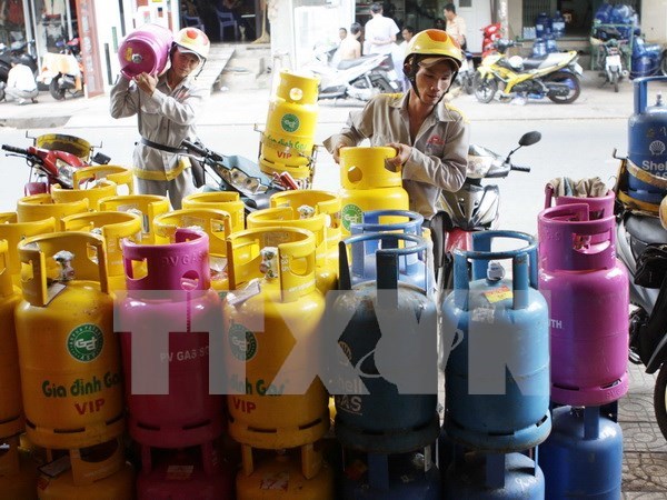 Cooking gas price rises in the south hinh anh 1