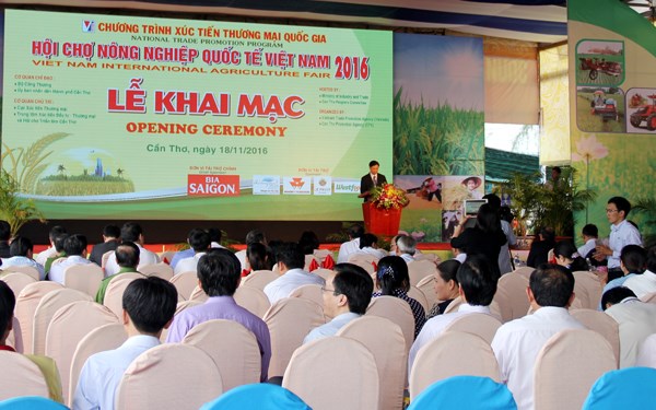 Int’l agriculture trade fair opens in Can Tho hinh anh 1