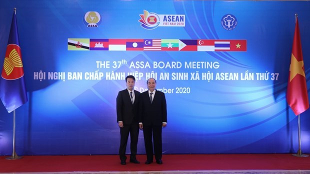 Vietnam honoured for voluntary social insurance coverage efforts hinh anh 2