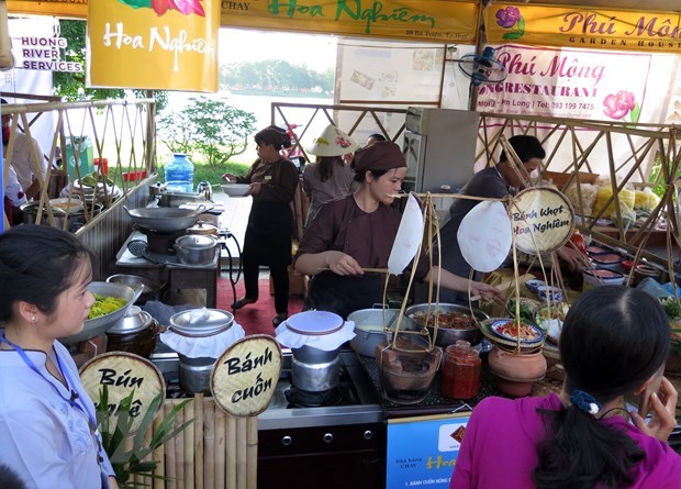 Hue cuisine – Typical culture of former imperial capital hinh anh 1
